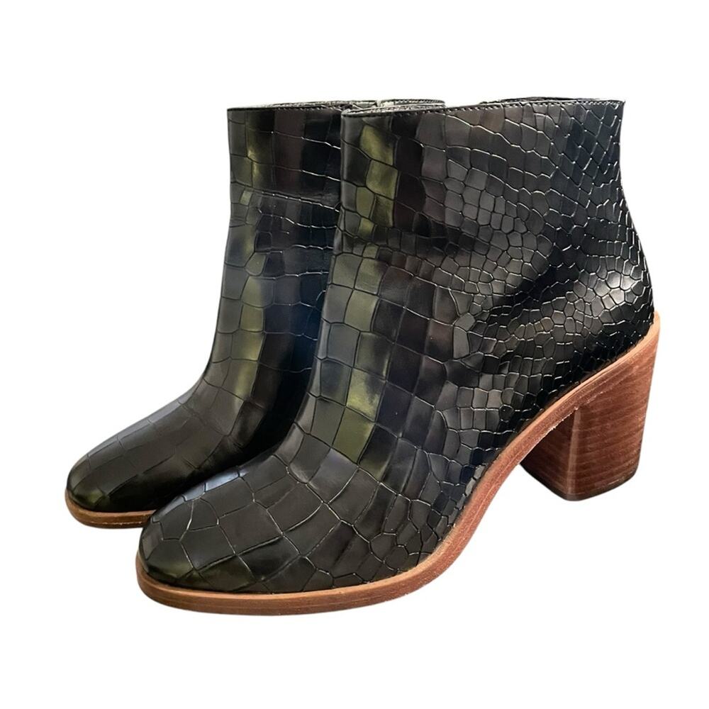 POUR LA VICTOIRE zip ankle boot | 6.5